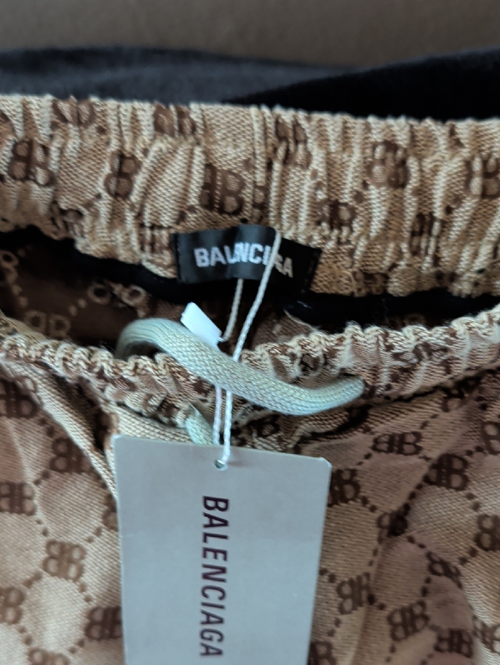 Balenciaga Monogram Beige Brown Knit Joggers - Picture 2 of 3